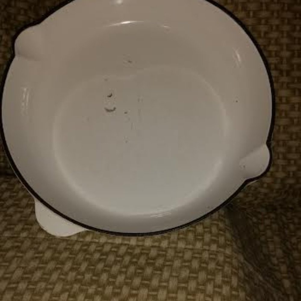 Vintage Cast Iron Pan 10" diameter #26 Made in France - Picture 2 of 5